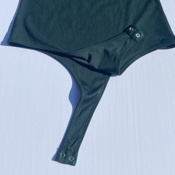 Buffbunny bodysuit, size small - Picture 4 of 6